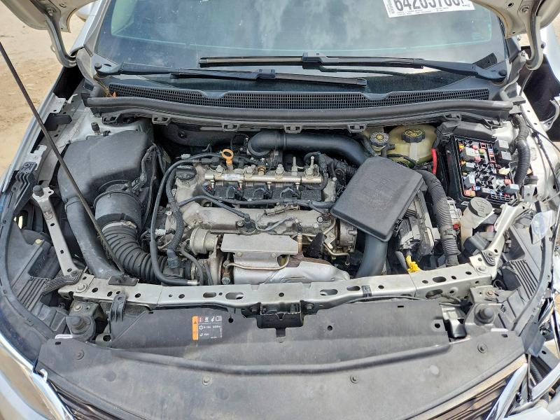 Photo 11 from auction – 2017 CHEVROLET CRUZE with VIN 1G1BE5SM5H7125627