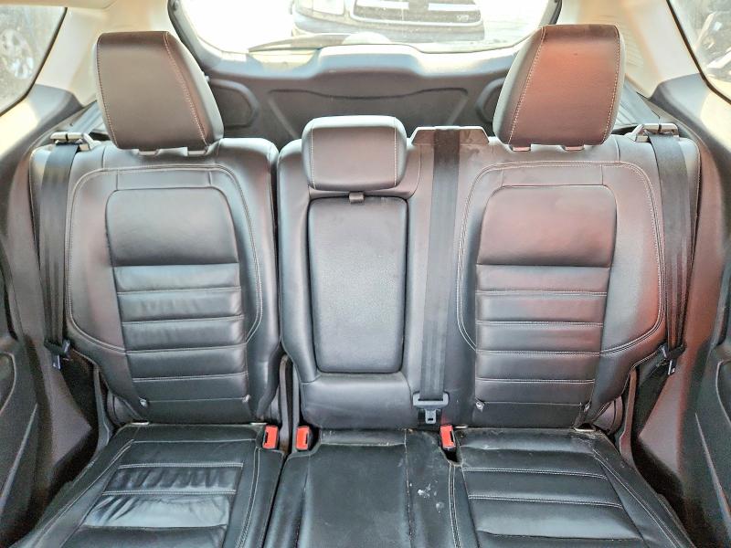 Photo 10 from auction – 2017 FORD C-MAX with VIN 1FADP5AU1HL111555