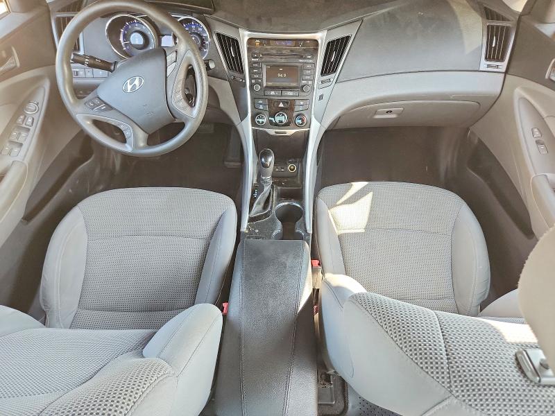 Photo 8 from auction – 2014 HYUNDAI SONATA with VIN 5NPEB4AC6EH825650