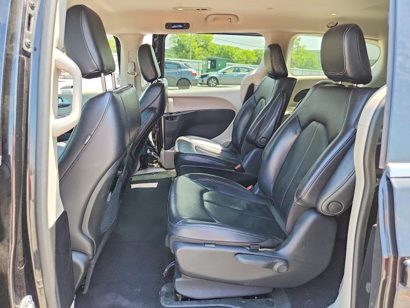 Photo 11 from auction – 2022 CHRYSLER PACIFICA with VIN 2C4RC1L72NR139508