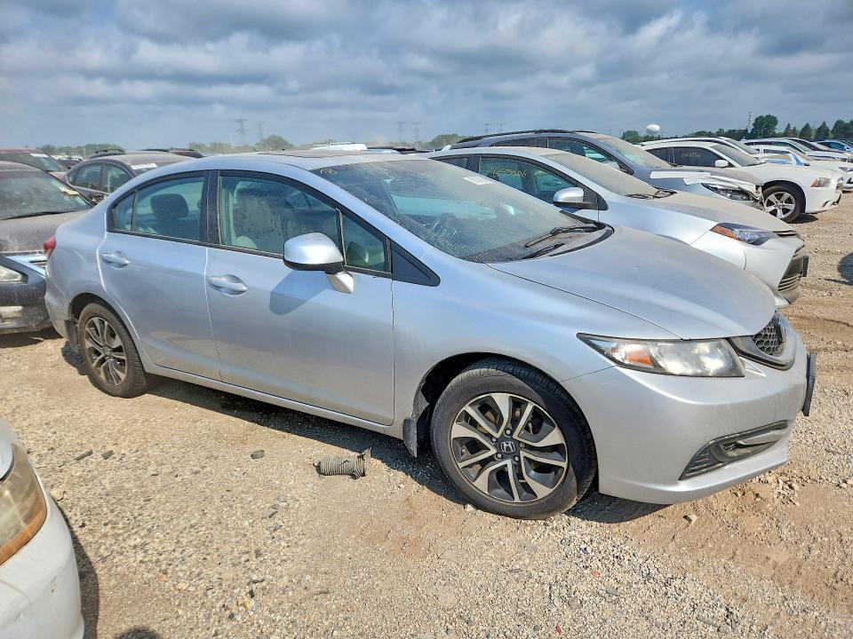 Photo 4 from auction – 2013 HONDA CIVIC with VIN 2HGFB2F81DH553773