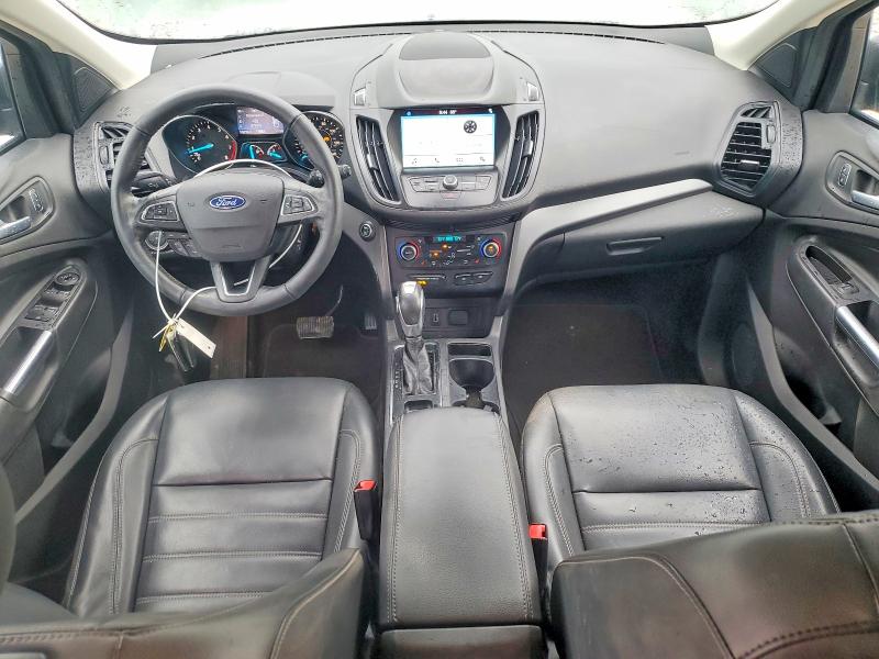 Photo 8 from auction – 2019 FORD ESCAPE with VIN 1FMCU9HDXKUB23907