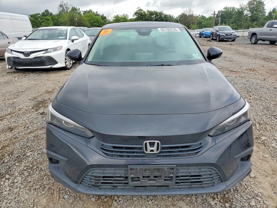 Снимка 5 от търг – 2022 HONDA CIVIC с VIN 2HGFE2F28NH518037