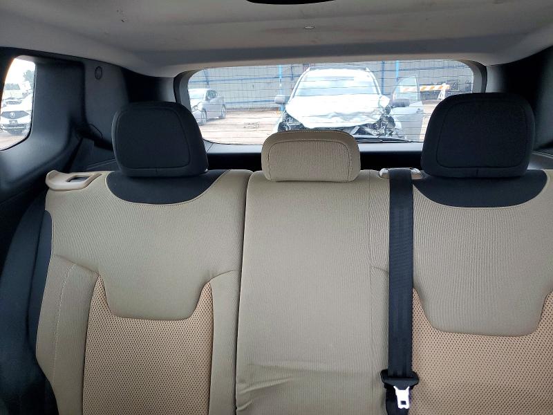 Photo 10 from auction – 2016 JEEP RENEGADE with VIN ZACCJABW5GPD99803