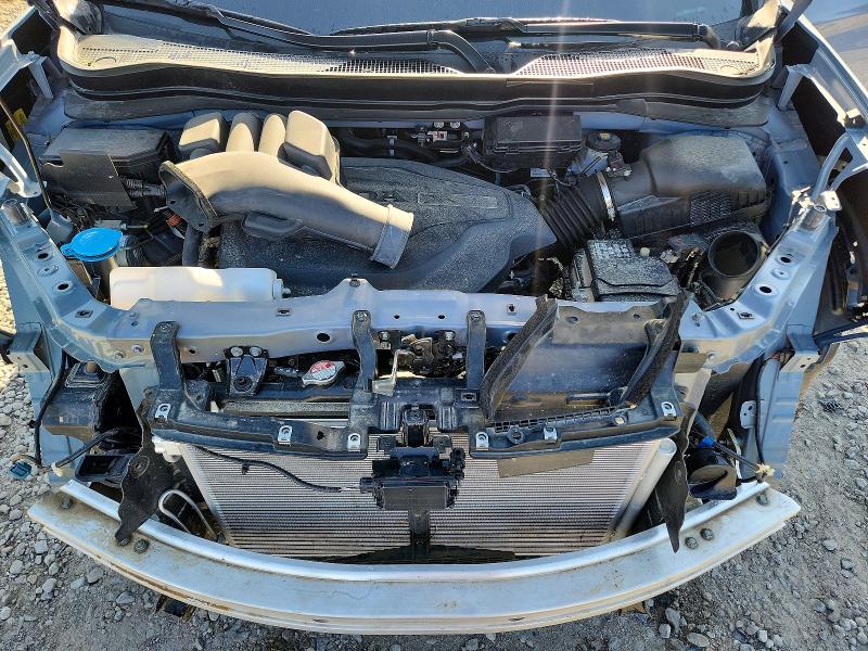 Photo 11 from auction – 2025 HONDA PASSPORT with VIN 5FNYF8H52SB015815