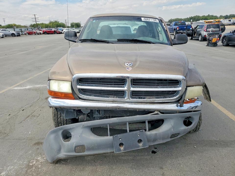 Photo 5 from auction – 2001 DODGE DAKOTA with VIN 1B7GG22N51S154028