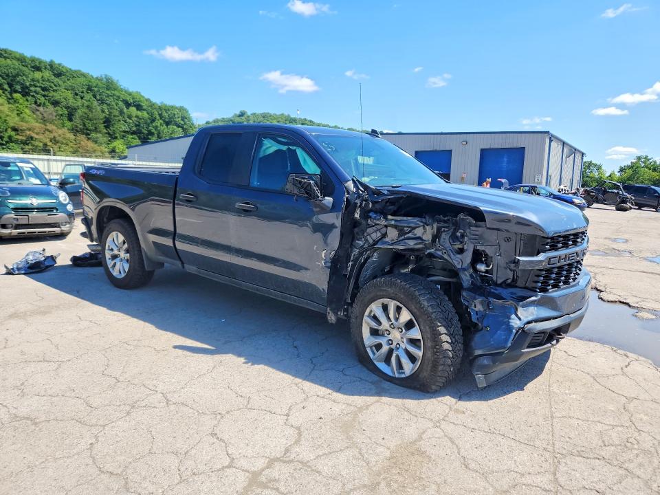 Photo 4 from auction – 2020 CHEVROLET SILVERADO with VIN 1GCRYBEH3LZ285464