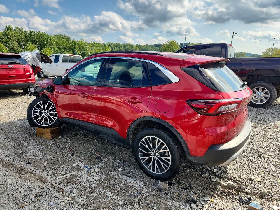 Photo 2 from auction – 2023 FORD ESCAPE with VIN 1FMCU0E12PUB39371