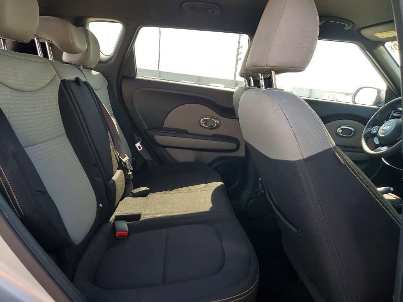 Photo 10 from auction – 2014 KIA SOUL with VIN KNDJP3A59E7728586