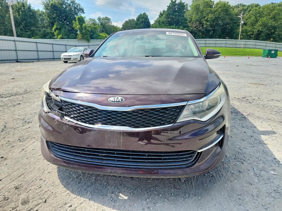 Photo 5 from auction – 2018 KIA OPTIMA with VIN 5XXGT4L31JG225532