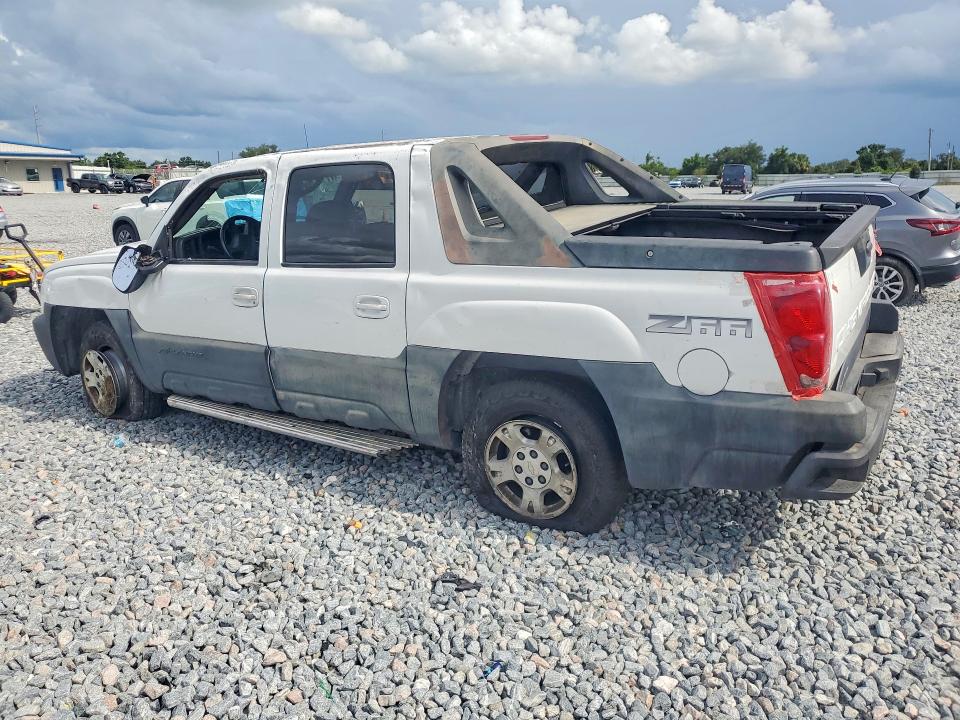Photo 2 from auction – 2003 CHEVROLET AVALANCHE with VIN 3GNEC13T73G144192