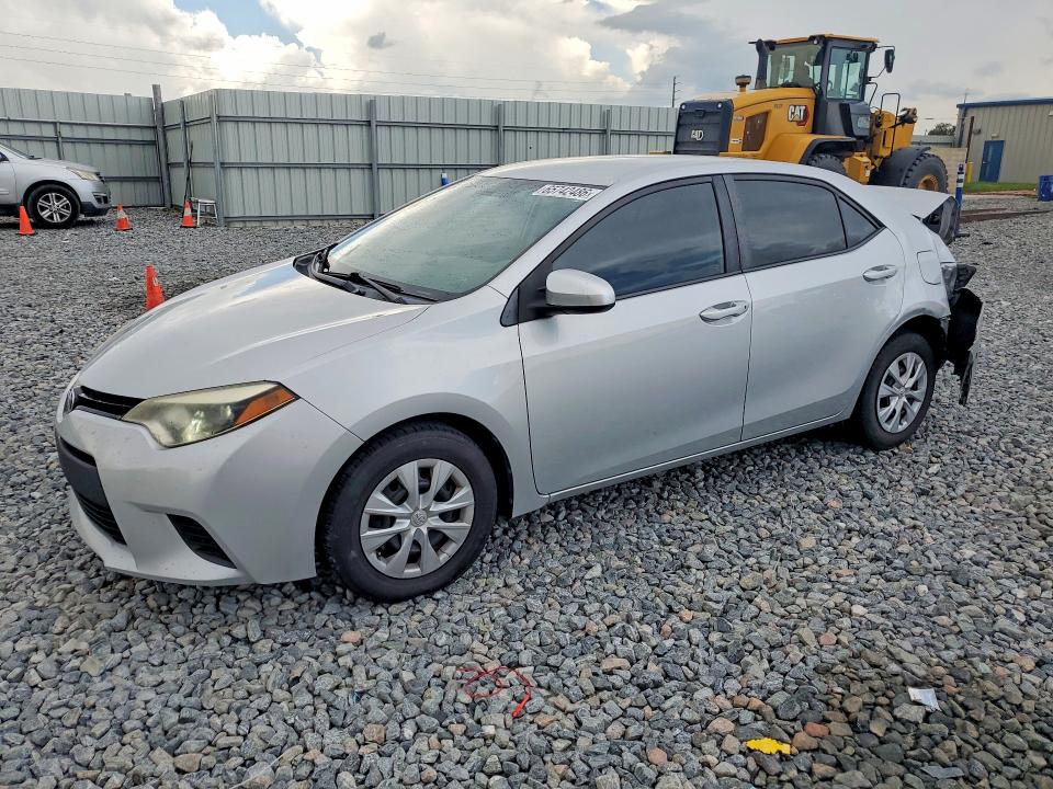 TOYOTA COROLLA 2015 with VIN 2T1BURHE6FC353861 - Photo from auction