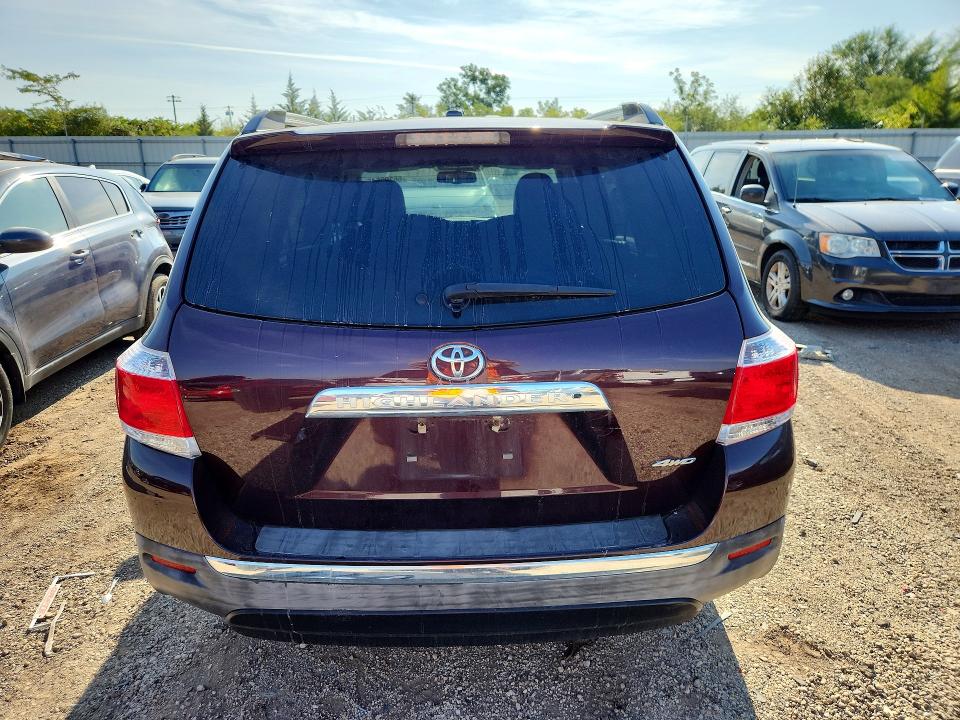 Photo 6 from auction – 2012 TOYOTA HIGHLANDER with VIN 5TDDK3EH2CS154545