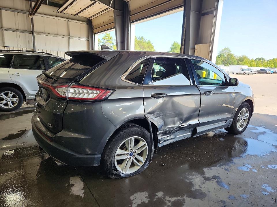 Photo 3 from auction – 2016 FORD EDGE with VIN 2FMPK4J98GBC61829