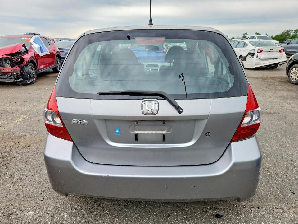 Photo 6 from auction – 2008 HONDA FIT with VIN JHMGD38498S037896