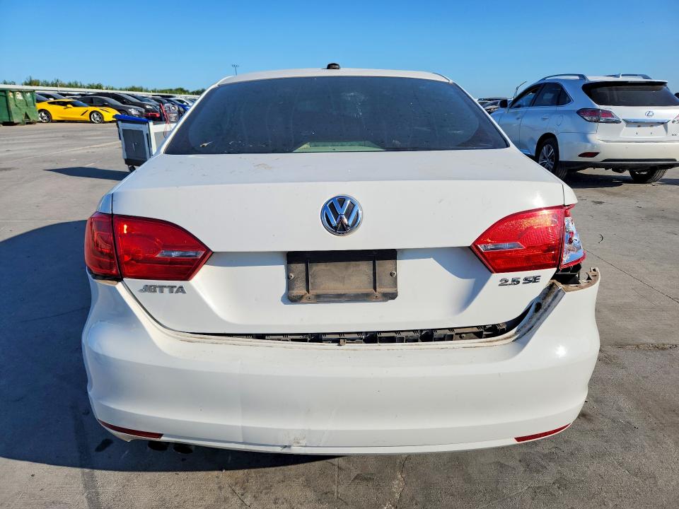Photo 6 from auction – 2012 VOLKSWAGEN JETTA with VIN 3VWDP7AJ6CM415836