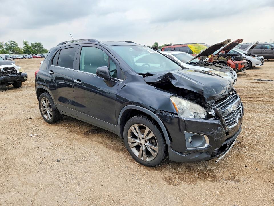 Photo 4 from auction – 2015 CHEVROLET TRAX with VIN 3GNCJTSB9FL243576