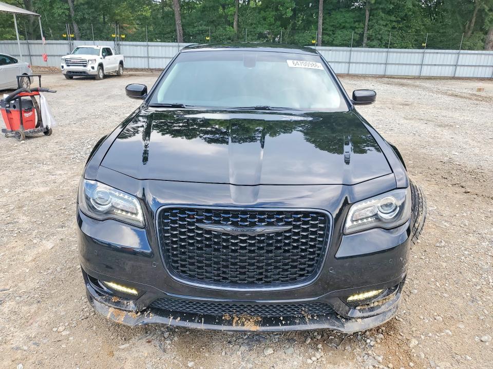 Photo 5 from auction – 2023 CHRYSLER 300 with VIN 2C3CCADG0PH628281