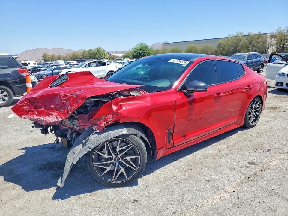2022 KIA STINGER
