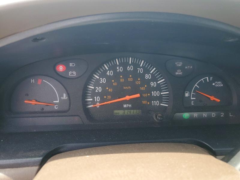Снимка 9 от търг – 2004 TOYOTA TUNDRA с VIN 5TBJN321X4S437321