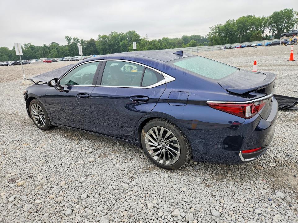 Photo 2 from auction – 2025 LEXUS ES 300H with VIN 58AEA1C17SU069846