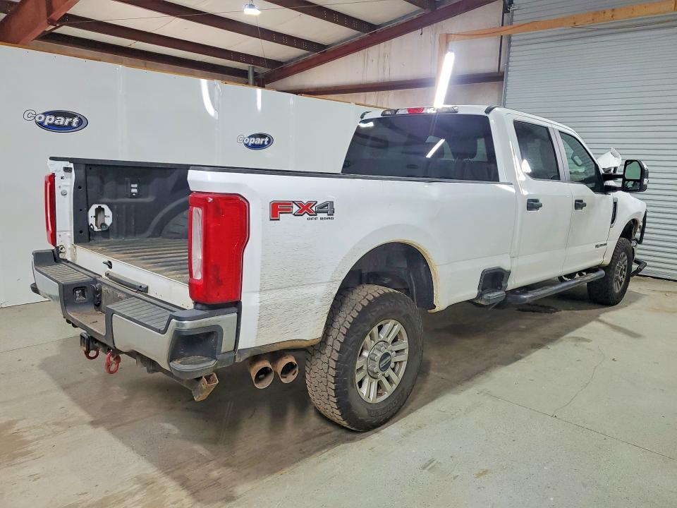 Photo 3 from auction – 2019 FORD F250 with VIN 1FT7W2BT0KEC90696