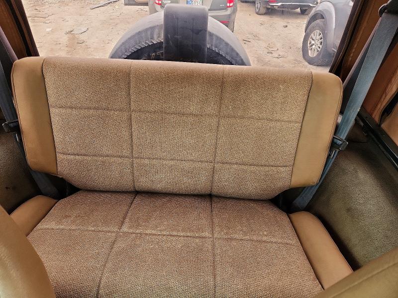 Photo 10 from auction – 2000 JEEP WRANGLER / TJ with VIN 1J4FA29P3YP802526