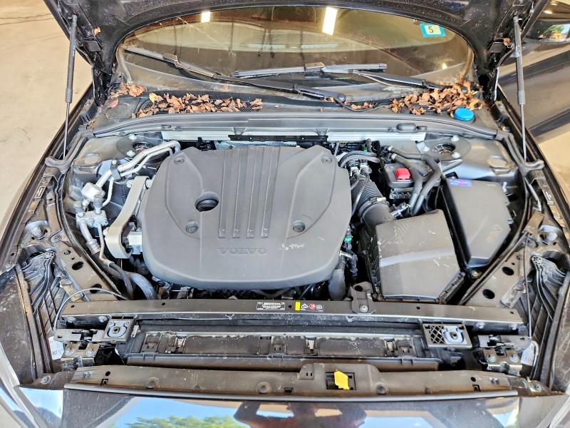 Photo 11 from auction – 2024 VOLVO S60 with VIN 7JRL12TH5RG294041