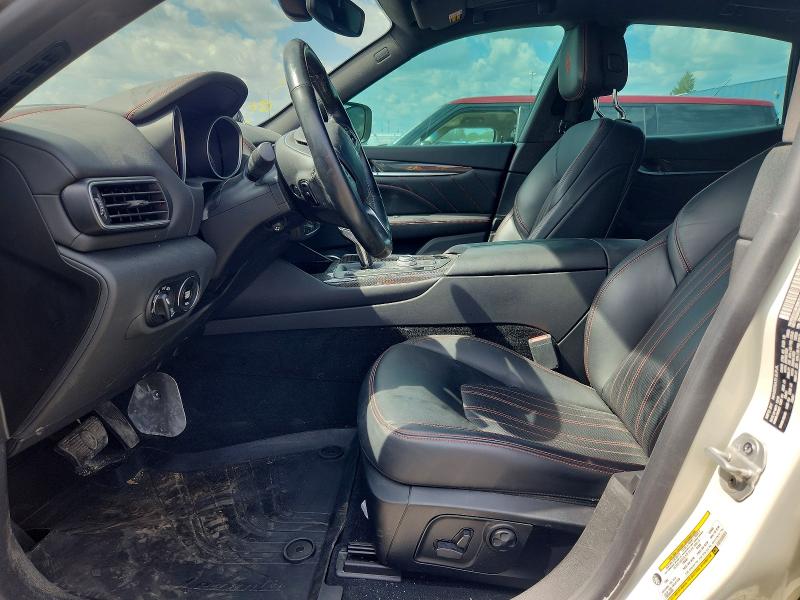 Photo 7 from auction – 2020 MASERATI LEVANTE with VIN ZN661XUL4LX349869