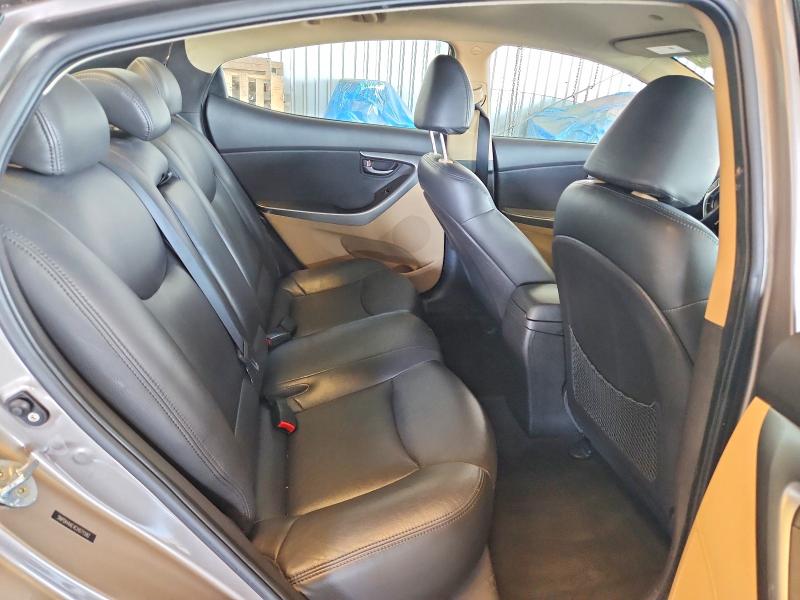 Photo 10 from auction – 2012 HYUNDAI ELANTRA with VIN 5NPDH4AE4CH071592