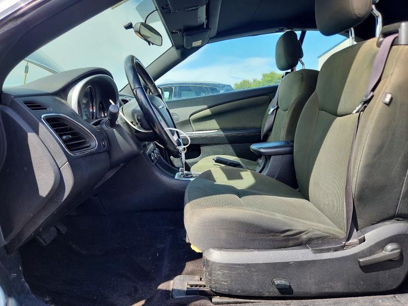 Photo 7 from auction – 2011 CHRYSLER 200 with VIN 1C3BC2EG3BN577908