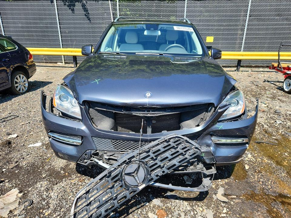 Photo 5 from auction – 2015 MERCEDES-BENZ ML with VIN 4JGDA5HB0FA562786