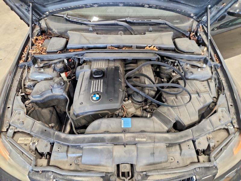 Photo 11 from auction – 2008 BMW 328 with VIN WBAVA37518NL44180