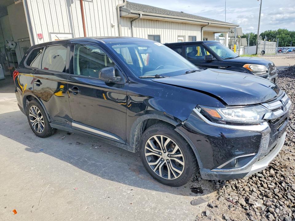 Photo 4 from auction – 2016 MITSUBISHI OUTLANDER with VIN JA4AZ3A34GZ059508