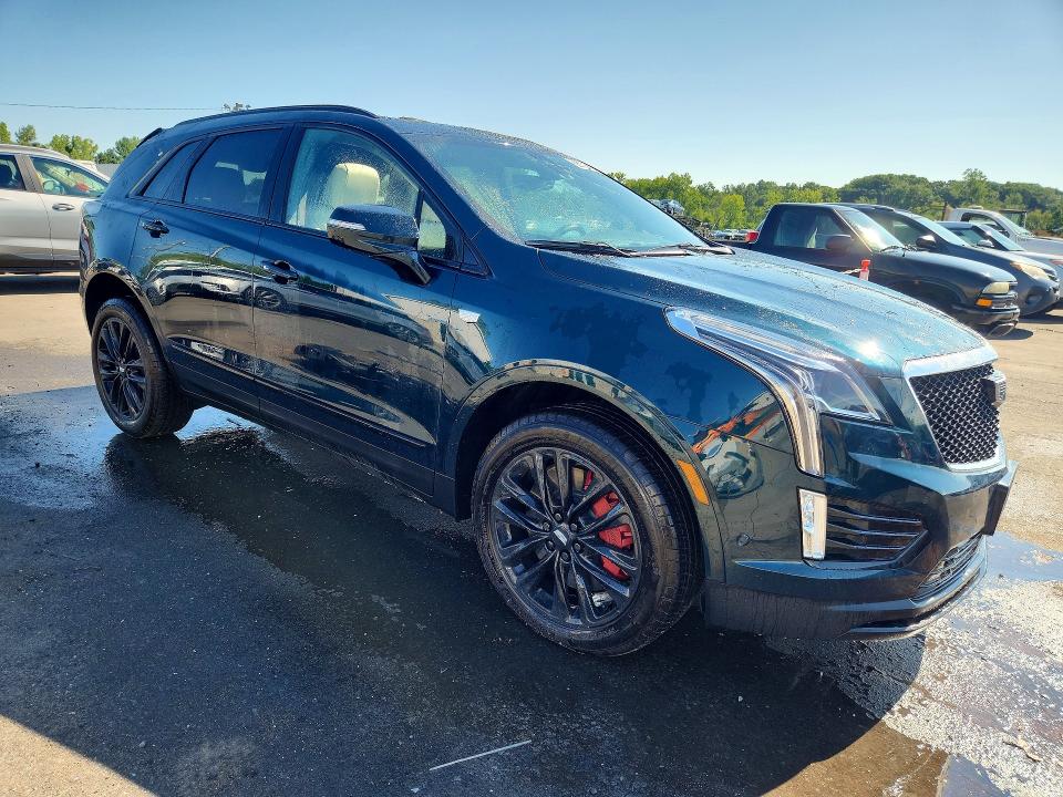 Photo 4 from auction – 2026 CADILLAC XT5 with VIN 1GYKNHRS2TZ102469