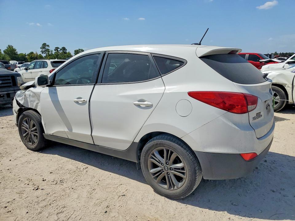 Photo 2 from auction – 2015 HYUNDAI TUCSON with VIN KM8JT3AF4FU086734