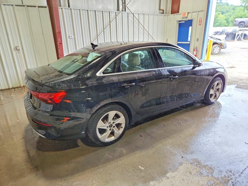 Photo 3 from auction – 2024 AUDI A3 with VIN WAUAUDGY2RA124433