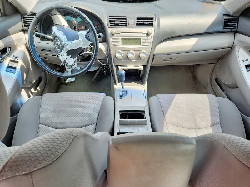 Photo 8 from auction – 2011 TOYOTA CAMRY with VIN 4T1BF3EK6BU638201