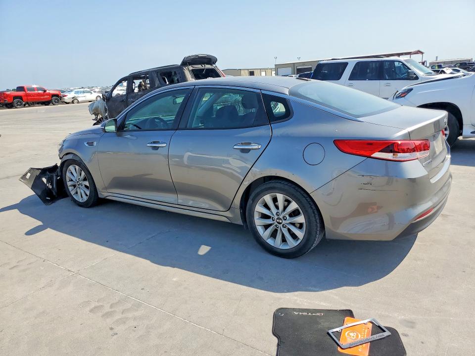 Photo 2 from auction – 2016 KIA OPTIMA with VIN 5XXGT4L33GG060253