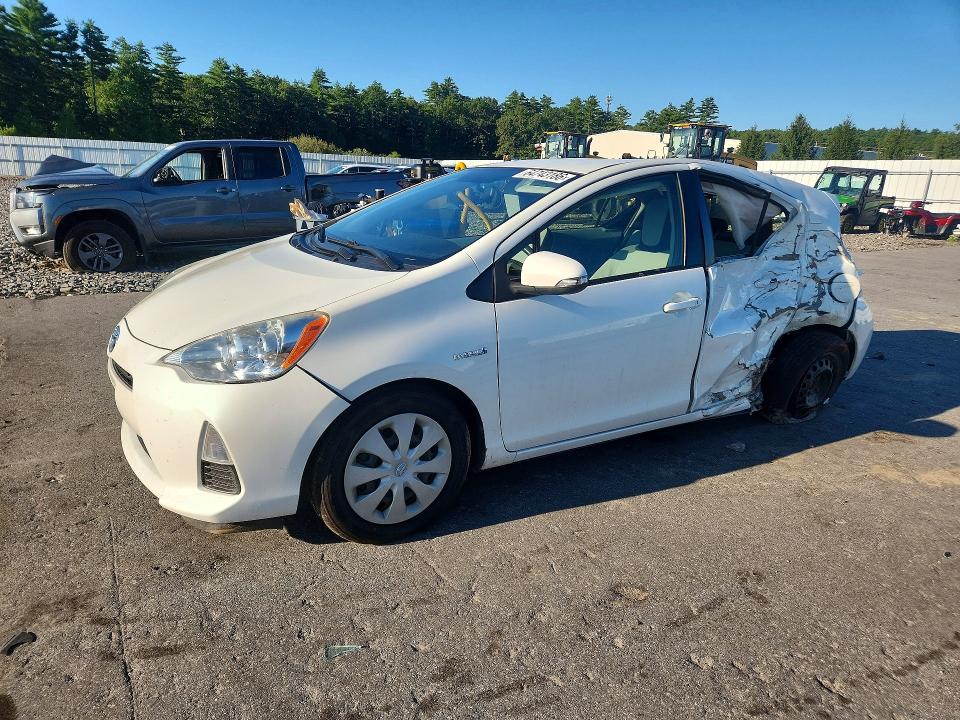 Photo 1 from auction – 2012 TOYOTA PRIUS C with VIN JTDKDTB34C1524353