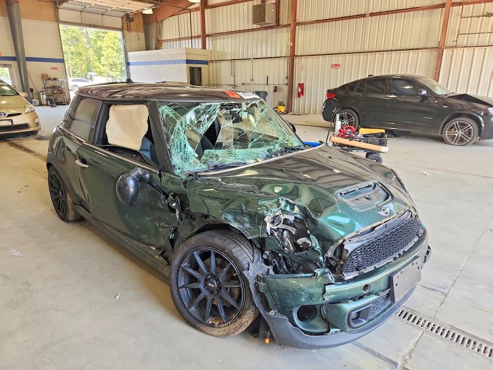 Photo 4 from auction – 2012 MINI COOPER with VIN WMWSV3C50CTY28990