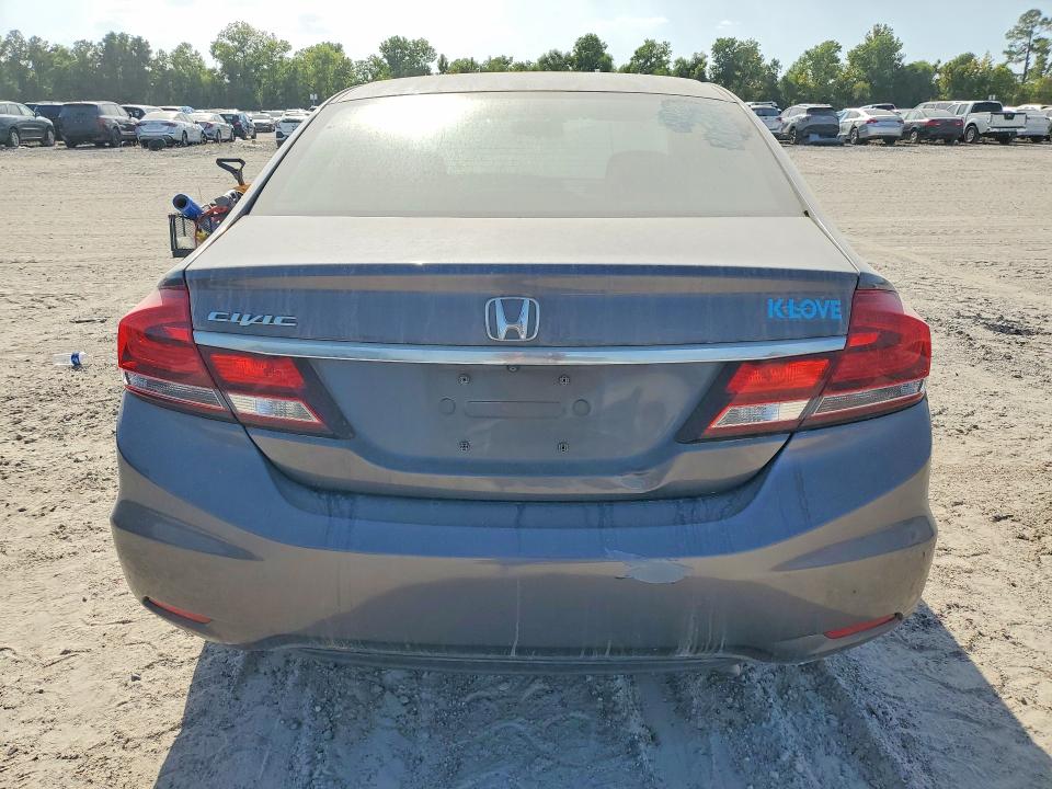 Photo 6 from auction – 2015 HONDA CIVIC with VIN 19XFB2F57FE241881