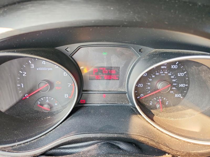 Foto 9 de la subasta – 2015 KIA SEDONA con VIN KNDMB5C16F6069147