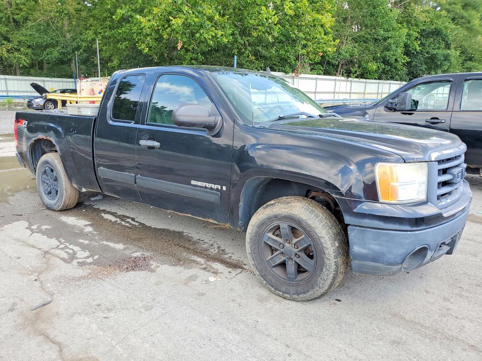 Foto 4 de la subasta – 2008 GMC SIERRA con VIN 2GTEK19J881100672