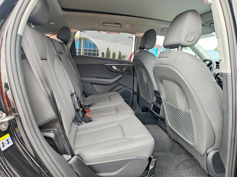 Zdjęcie 11 z aukcji – 2025 AUDI Q7 z VIN WA1LVBF75SD034326
