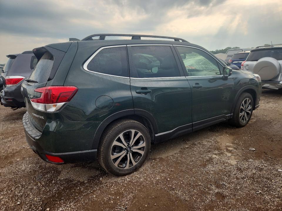 Photo 3 from auction – 2022 SUBARU FORESTER with VIN JF2SKANC8NH460268