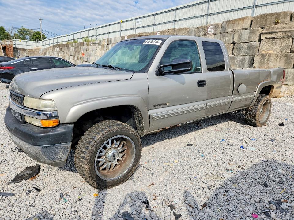 CHEVROLET SILVERADO 2001 with VIN 1GCHK29U31E244339 - Photo from auction