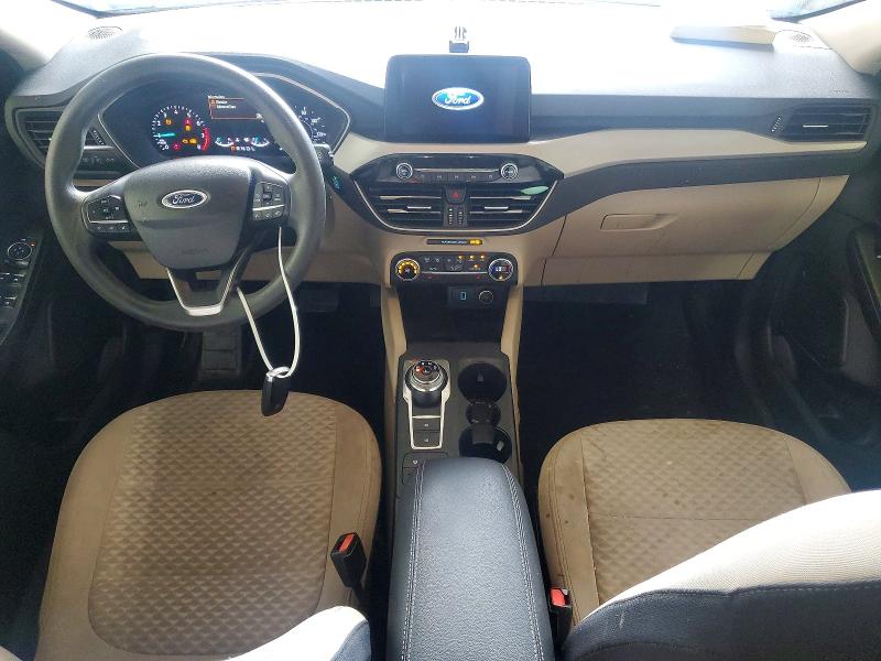 Photo 8 from auction – 2020 FORD ESCAPE with VIN 1FMCU0G65LUA93456