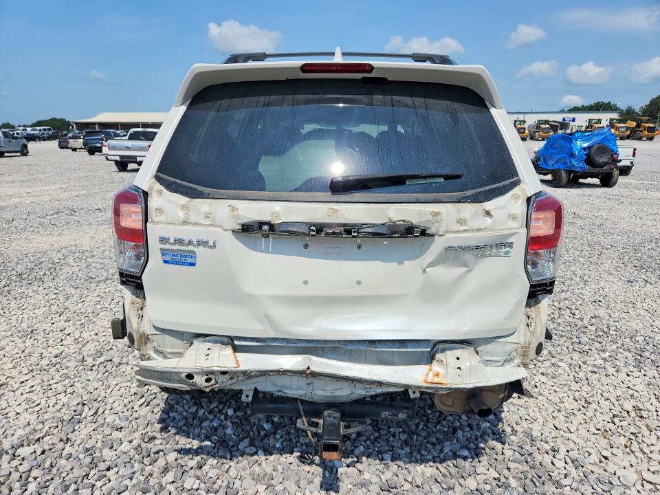 Photo 6 from auction – 2017 SUBARU FORESTER with VIN JF2SJADC7HH405397