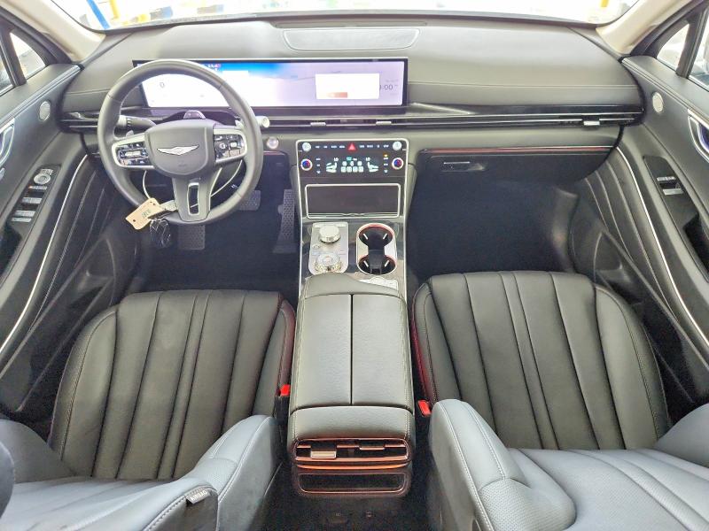 Photo 8 from auction – 2026 GENESIS GV80 with VIN KMUHFESB5TU324200